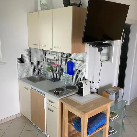 Paradies Lejlighed *